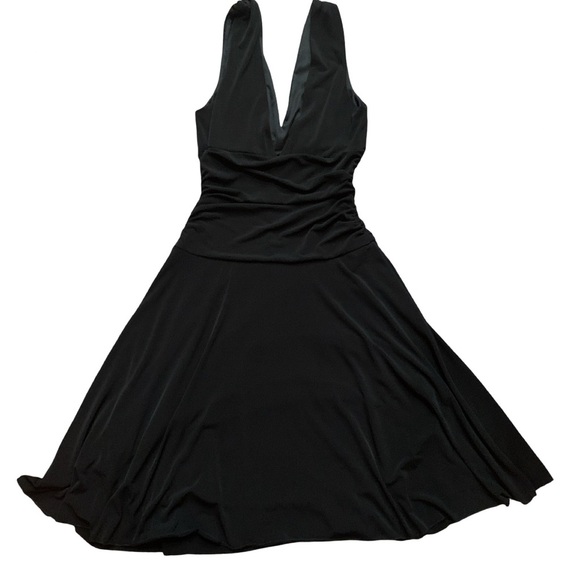 Vintage BCX Size M Y2K Black Fit And Flare Dress With Ruching And V Neck - Picture 2 of 4